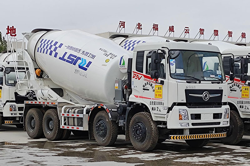 公司新采购的10辆国五标准罐車(chē)5月到站使用